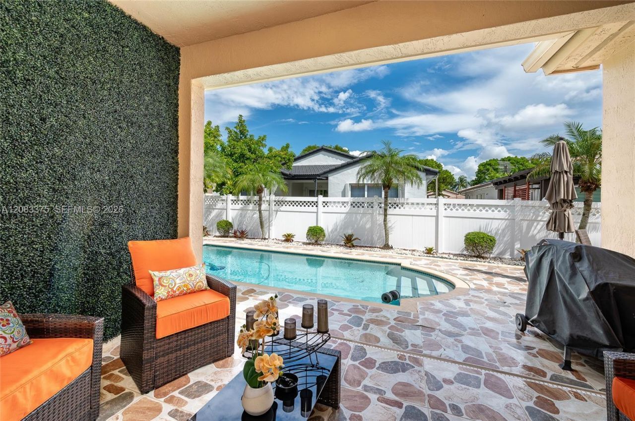 13149 SW 24th St, Miramar, FL 33027 Photo