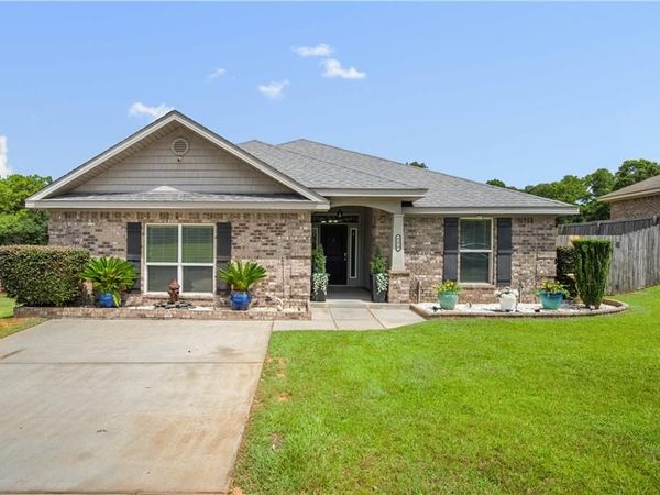 8270 Woodland Hills Drive N, Semmes, AL 36575