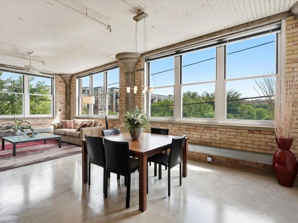 225 9th Street E, Unit 201, Saint Paul, MN 55101
