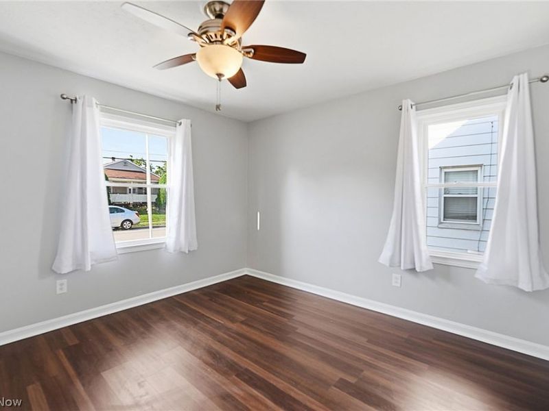 13420 Bennington Avenue, Cleveland, OH 44135 Photo 12