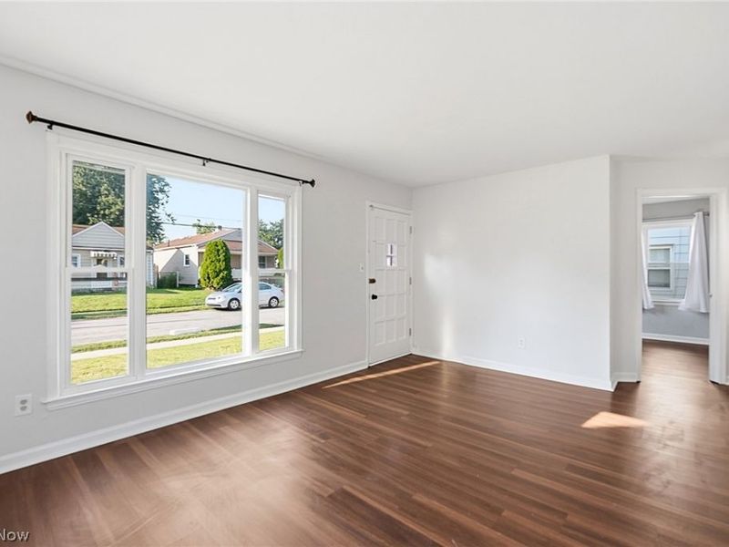 13420 Bennington Avenue, Cleveland, OH 44135 Photo 5