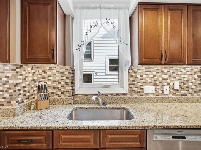 3619 W 148th Street, Cleveland, OH 44111 Photo 15