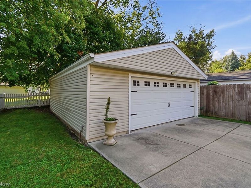 3619 W 148th Street, Cleveland, OH 44111 Photo 46