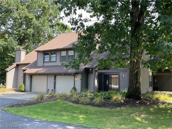 1153 Red Tail Hawk Court , Unit 3, Youngstown, OH 44512