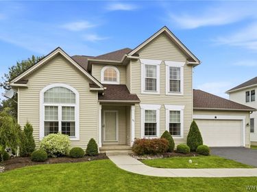 61 Via Pinto Drive, Amherst, NY 14221