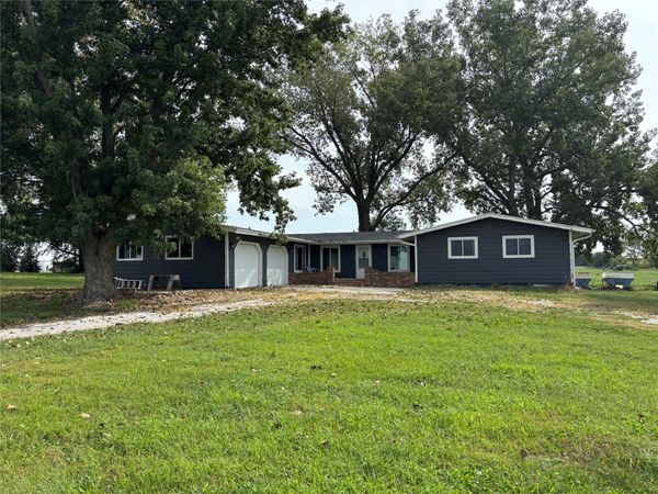 13720 T Avenue, Woodward, IA 50276