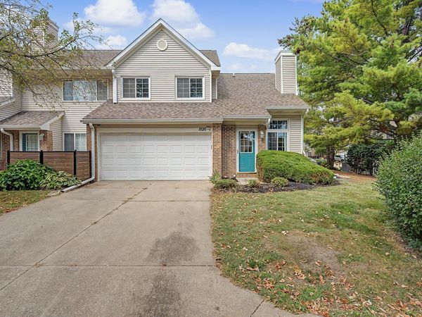 1020 68th Street, Unit 1, West Des Moines, IA 50266
