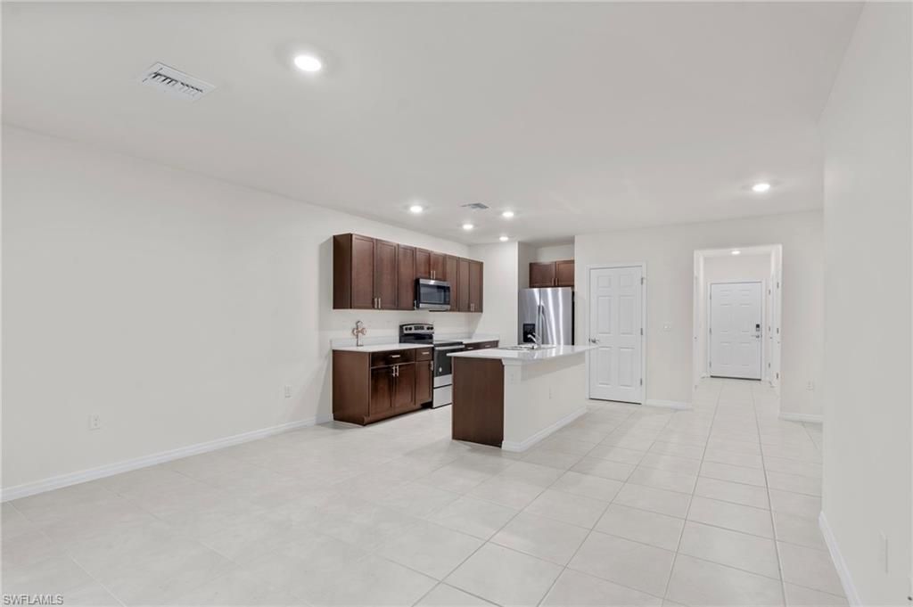 15535 Wildflower Cir, Naples, FL 34119 Photo