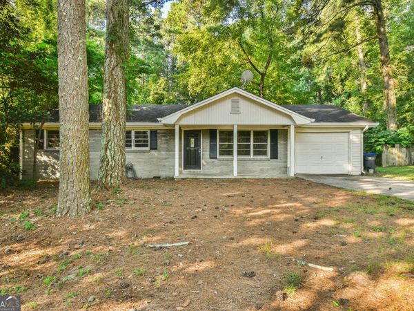 625 Long Circle NW, Lawrenceville, GA 30044