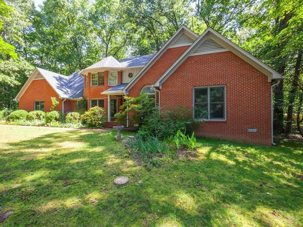 53 Hampstead Cv , Jackson, TN 38305