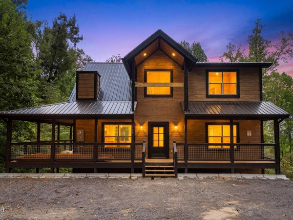 535 Forrest Springs Drive , Gatlinburg, TN 37738