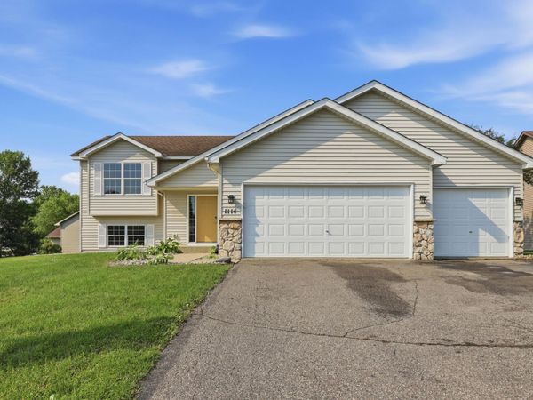 1114 Hidden Creek Boulevard , Mayer, MN 55360