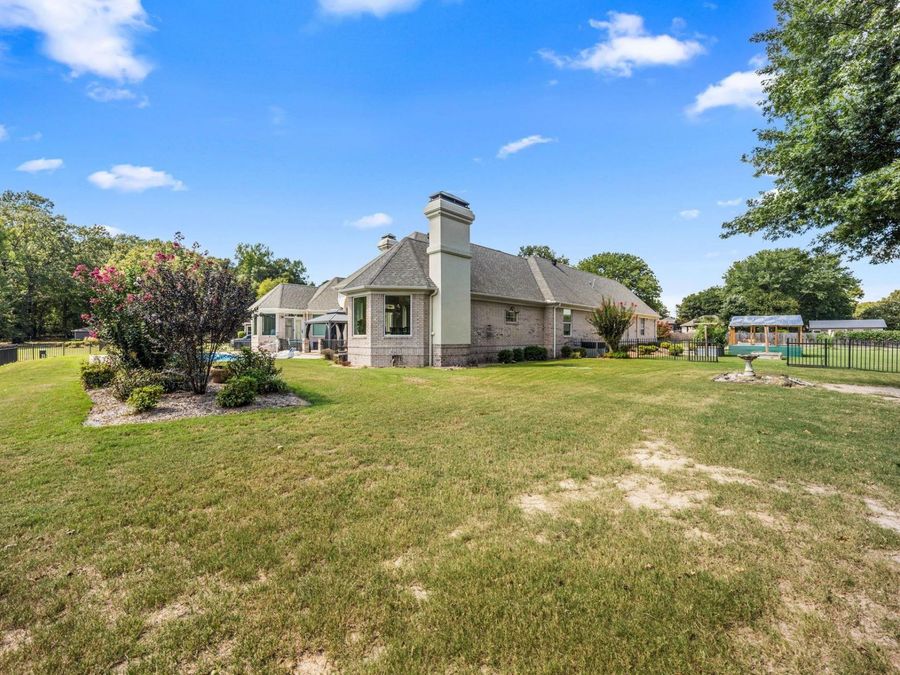 Property Image 43