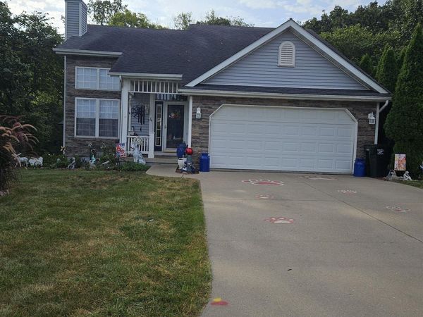 4 Cambridge Court, Ottumwa, IA 52501