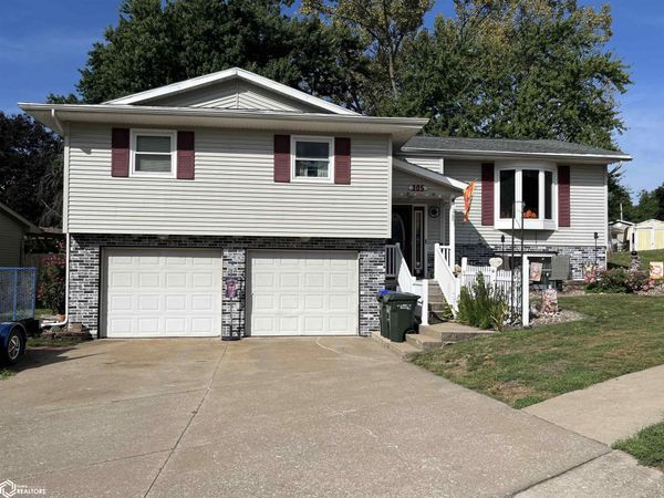 305 34th Street, Fort Madison, IA 52627
