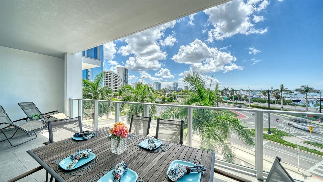 1155 N Gulfstream Avenue, Unit 308, Sarasota, FL 34236 Photo