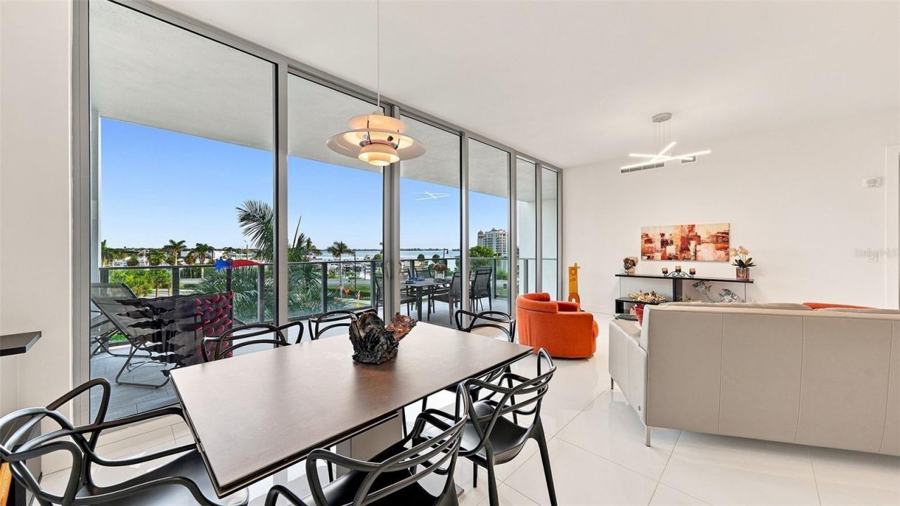 1155 N Gulfstream Avenue, Unit 308, Sarasota, FL 34236 Photo