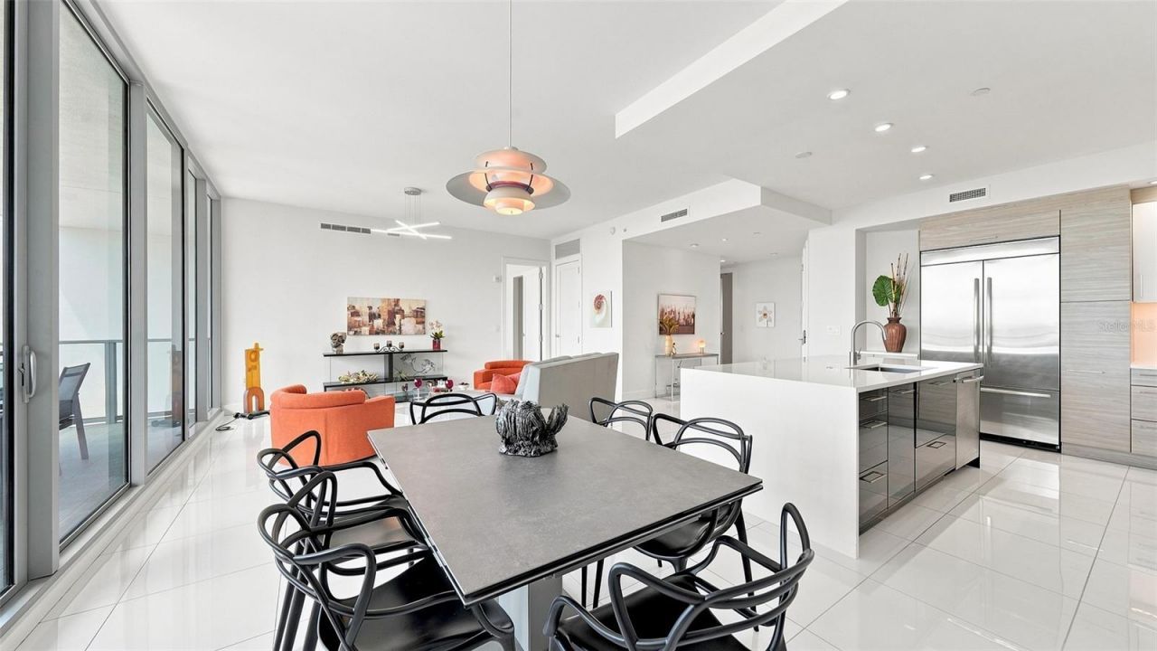 1155 N Gulfstream Avenue, Unit 308, Sarasota, FL 34236 Photo