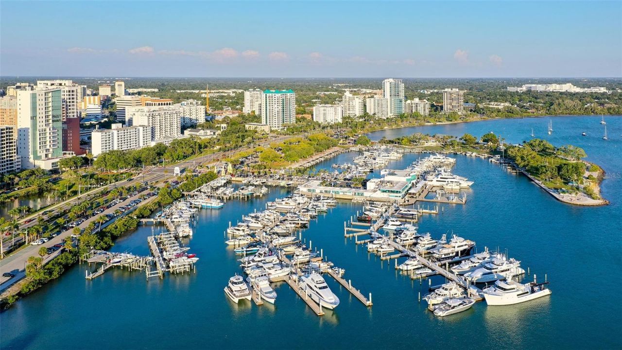 1155 N Gulfstream Avenue, Unit 308, Sarasota, FL 34236 Photo