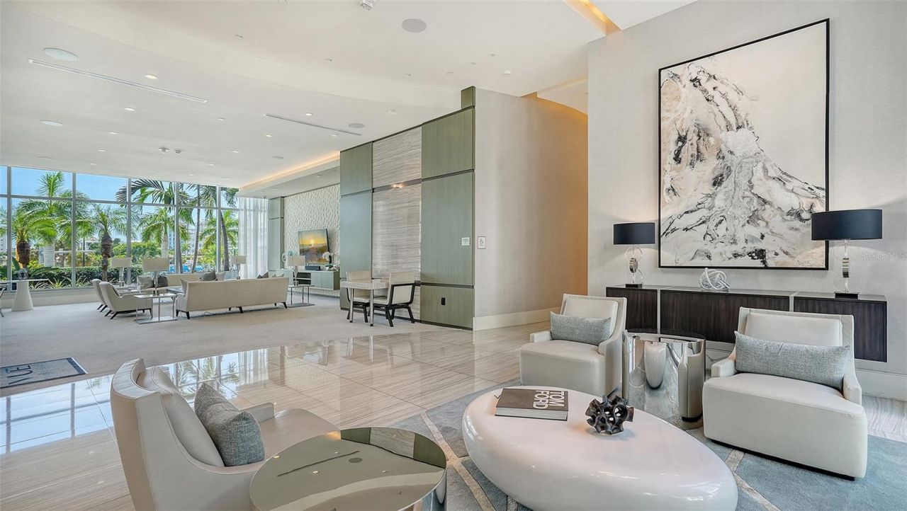 1155 N Gulfstream Avenue, Unit 308, Sarasota, FL 34236 Photo