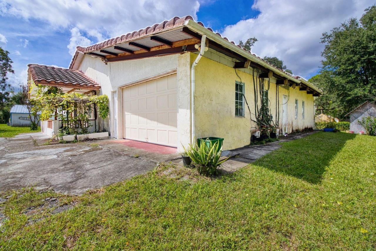 1690 James Street, New Smyrna Beach, FL 32168 Photo