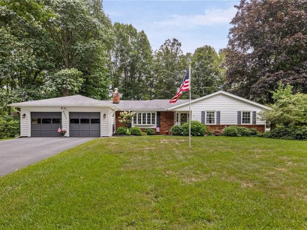 2095 English Road, Rochester, NY 14616