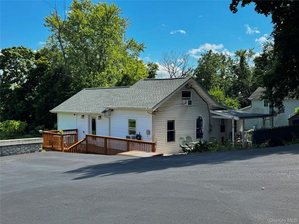 16 Highland Avenue , Catskill, NY 12414