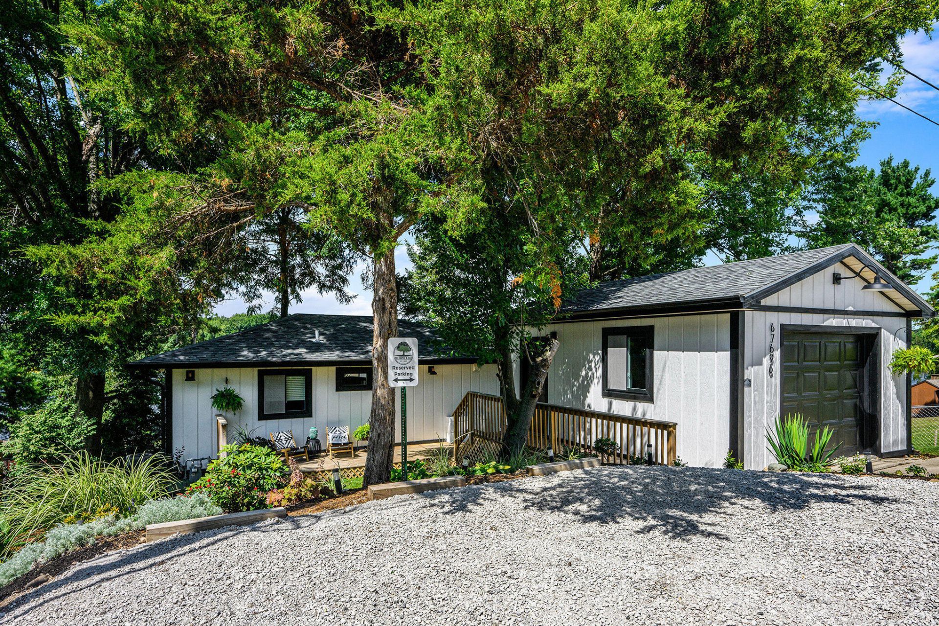 67696 Thunderbird Drive, Sturgis, MI 49091 Main Photo