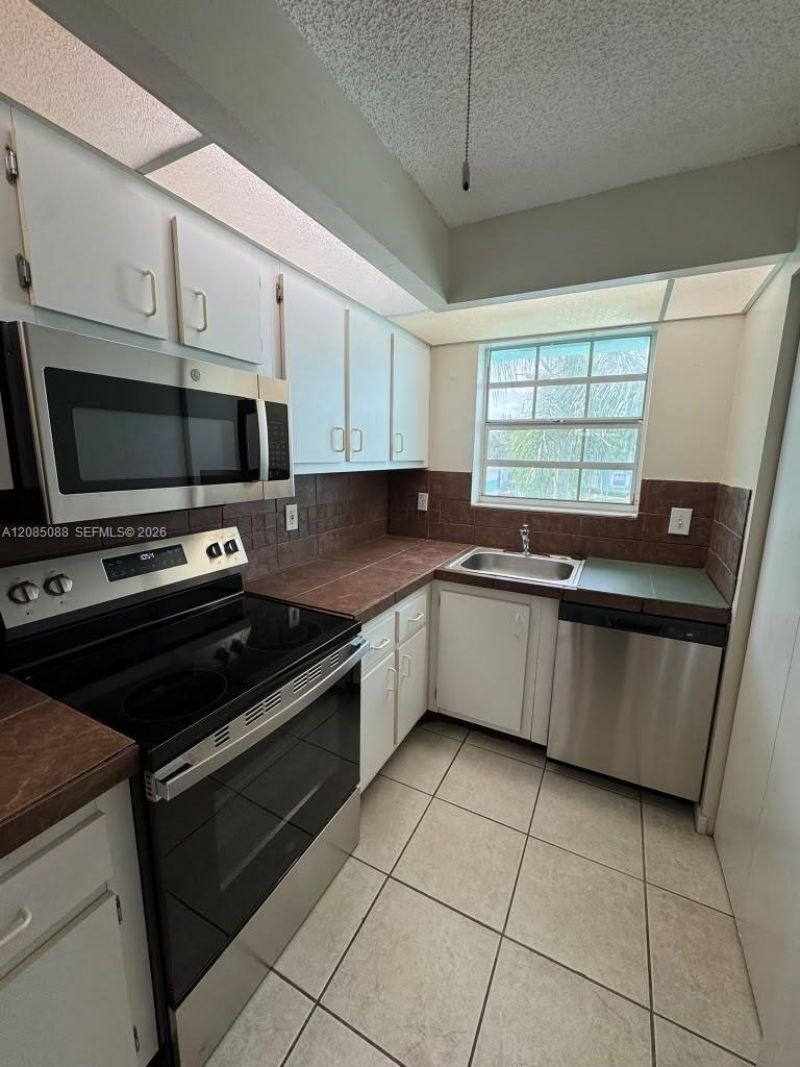 2610 SE 20th Ct , Unit 205-A, Homestead, FL 33035 Photo