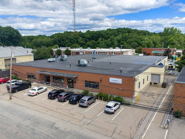 77-79 Wexford St, Needham, MA 02494