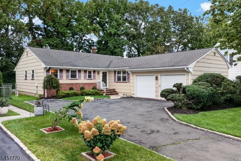 103 Wentz Ave, Springfield, NJ 07081 Main Photo