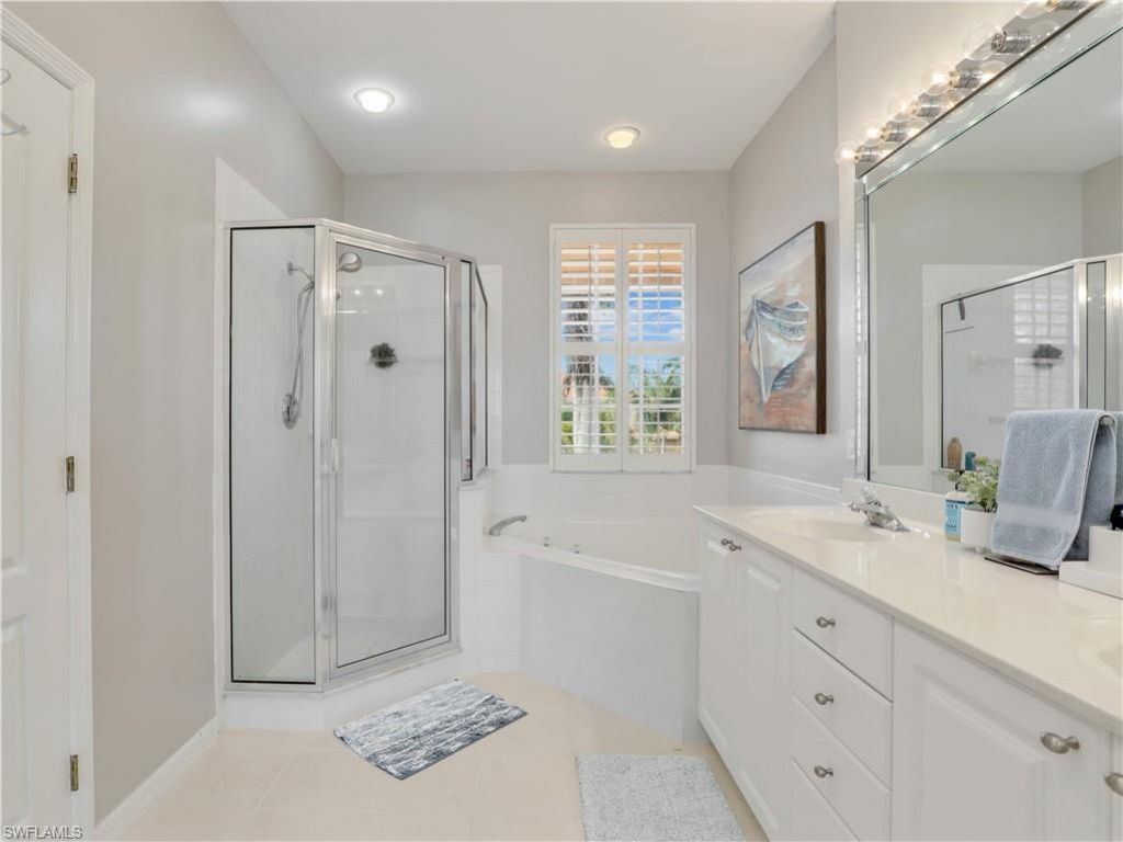 8990 Palmas Grandes Blvd, Unit 202, Bonita Springs, FL 34135 Photo