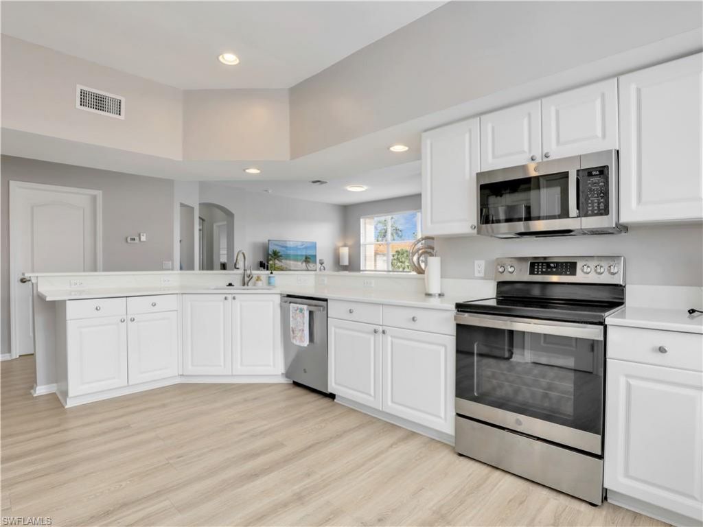 8990 Palmas Grandes Blvd, Unit 202, Bonita Springs, FL 34135 Photo