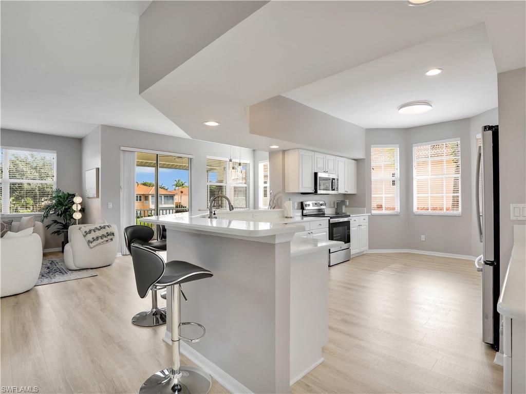 8990 Palmas Grandes Blvd, Unit 202, Bonita Springs, FL 34135 Photo