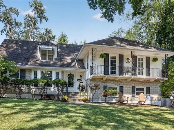 3508 W 53rd Street, Roeland Park, KS 66205