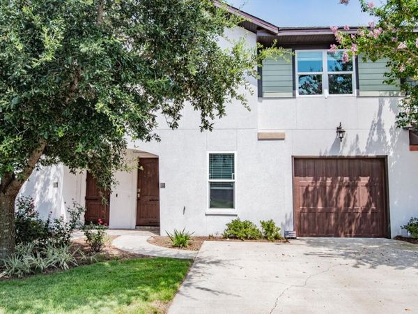 995 Airport Road, Unit 30, Destin, FL 32541