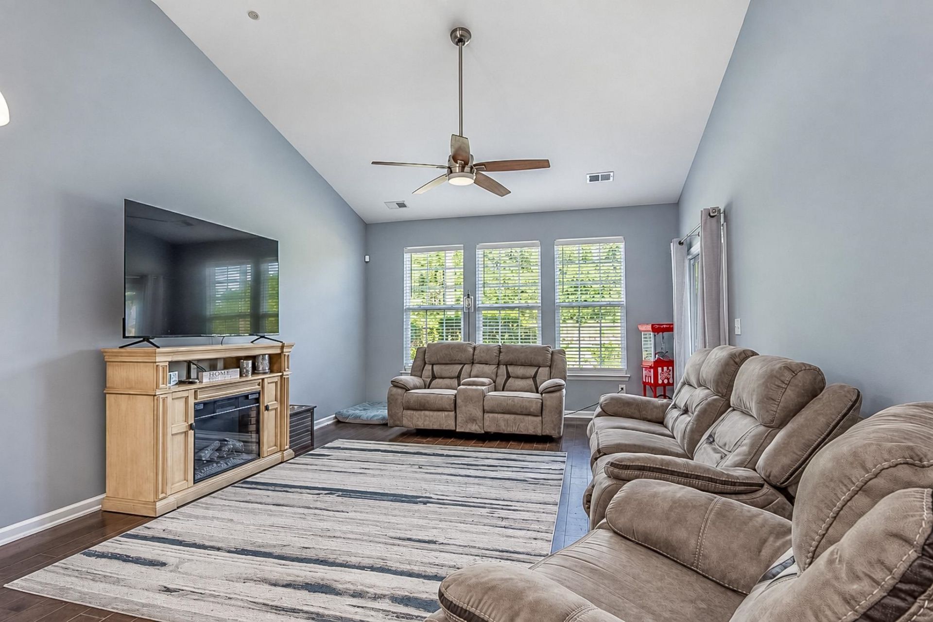 3318 Volterra Way Photo 13