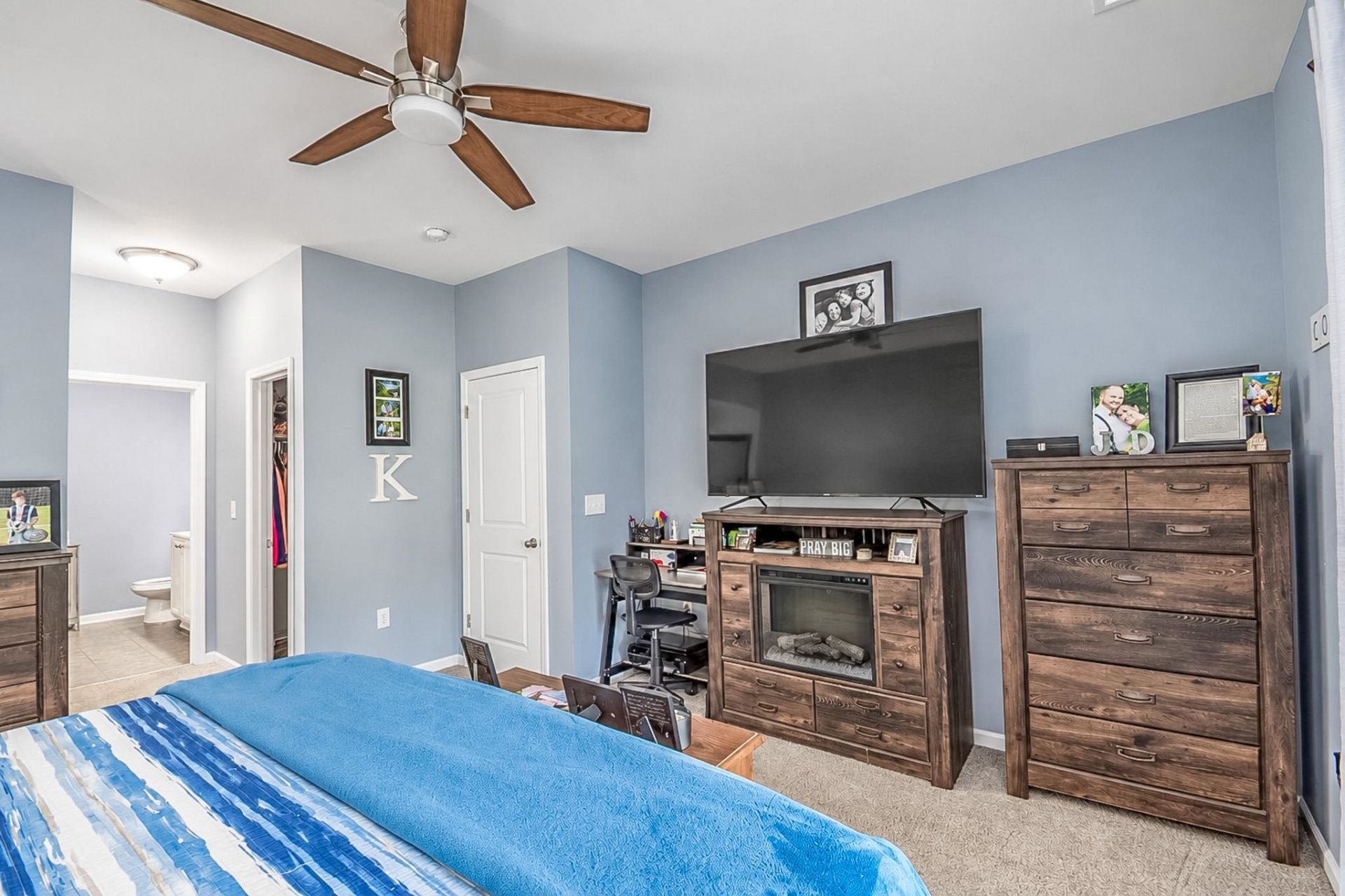 3318 Volterra Way Photo 17