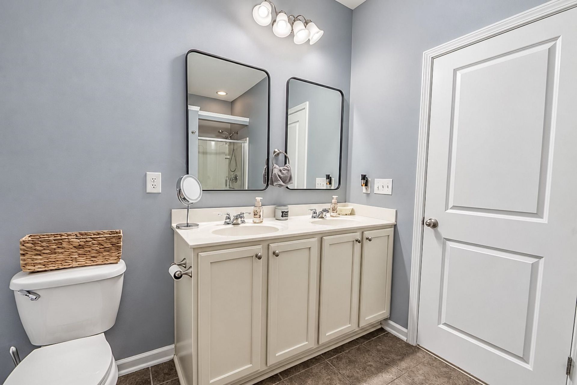 3318 Volterra Way Photo 20