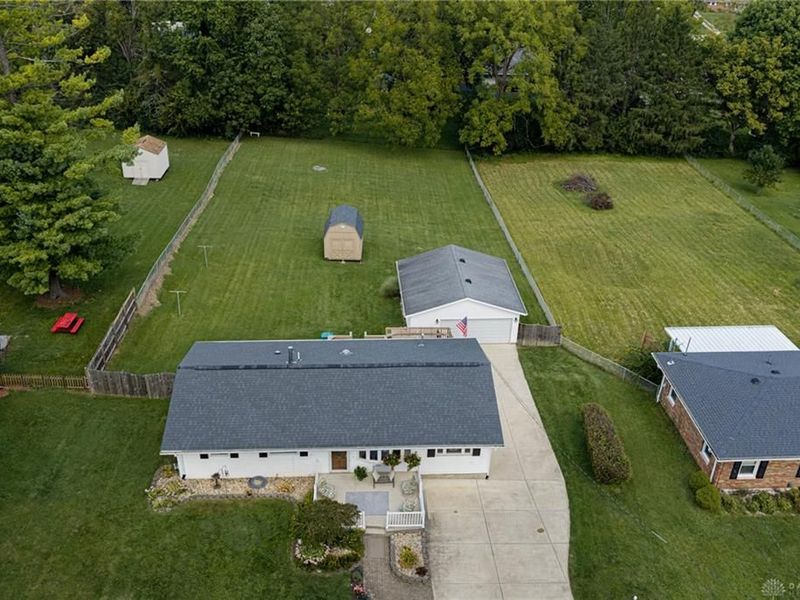 3588 Roselawn Drive, Beavercreek, OH 45430 Photo 15
