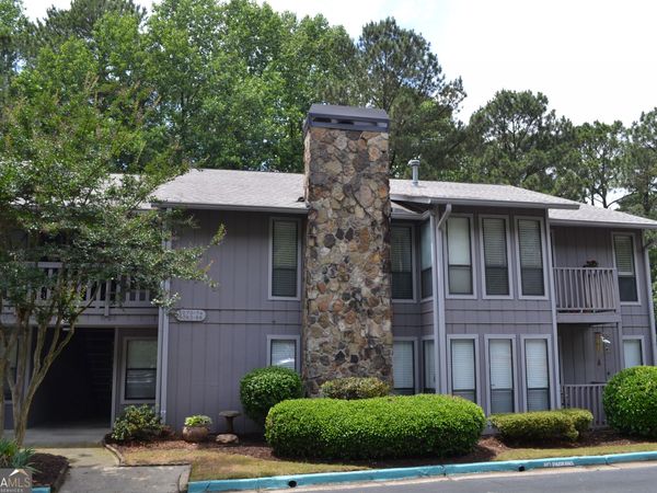 5066 Woodridge Way, Tucker, GA 30084