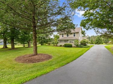 1239 North Road , Tully, NY 13159