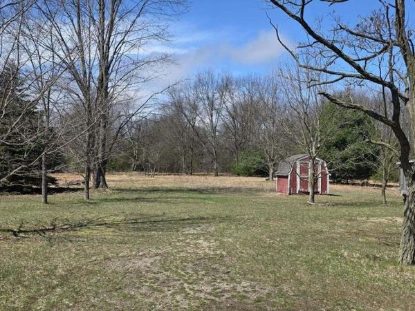 9945 US-31, Free Soil, MI 49411