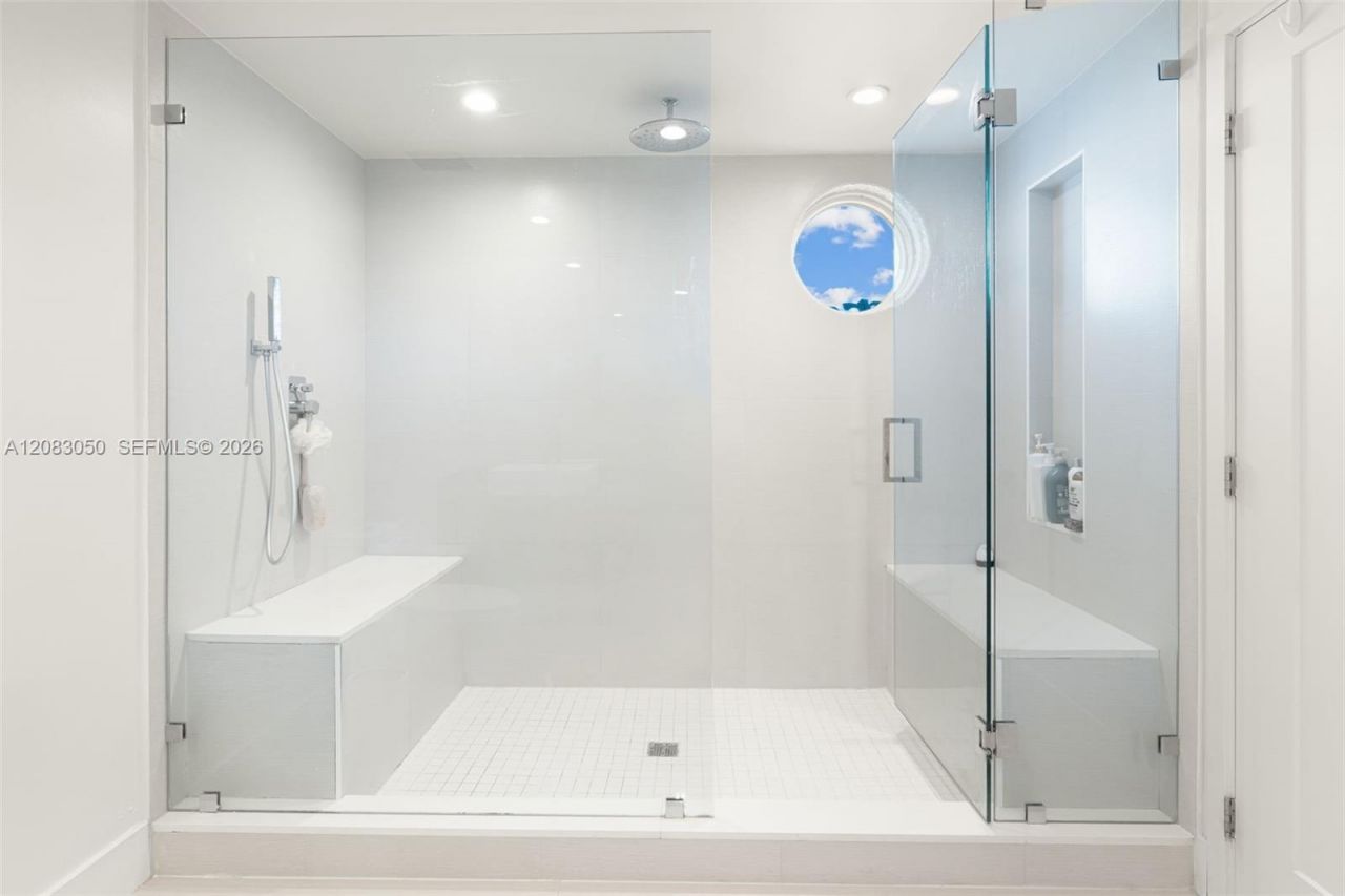 1170 101st St, Unit 601, Bay Harbor Islands, FL 33154 Photo