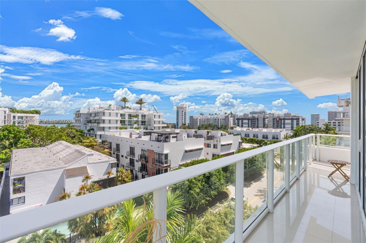 1170 101st St, Unit 601, Bay Harbor Islands, FL 33154 Photo