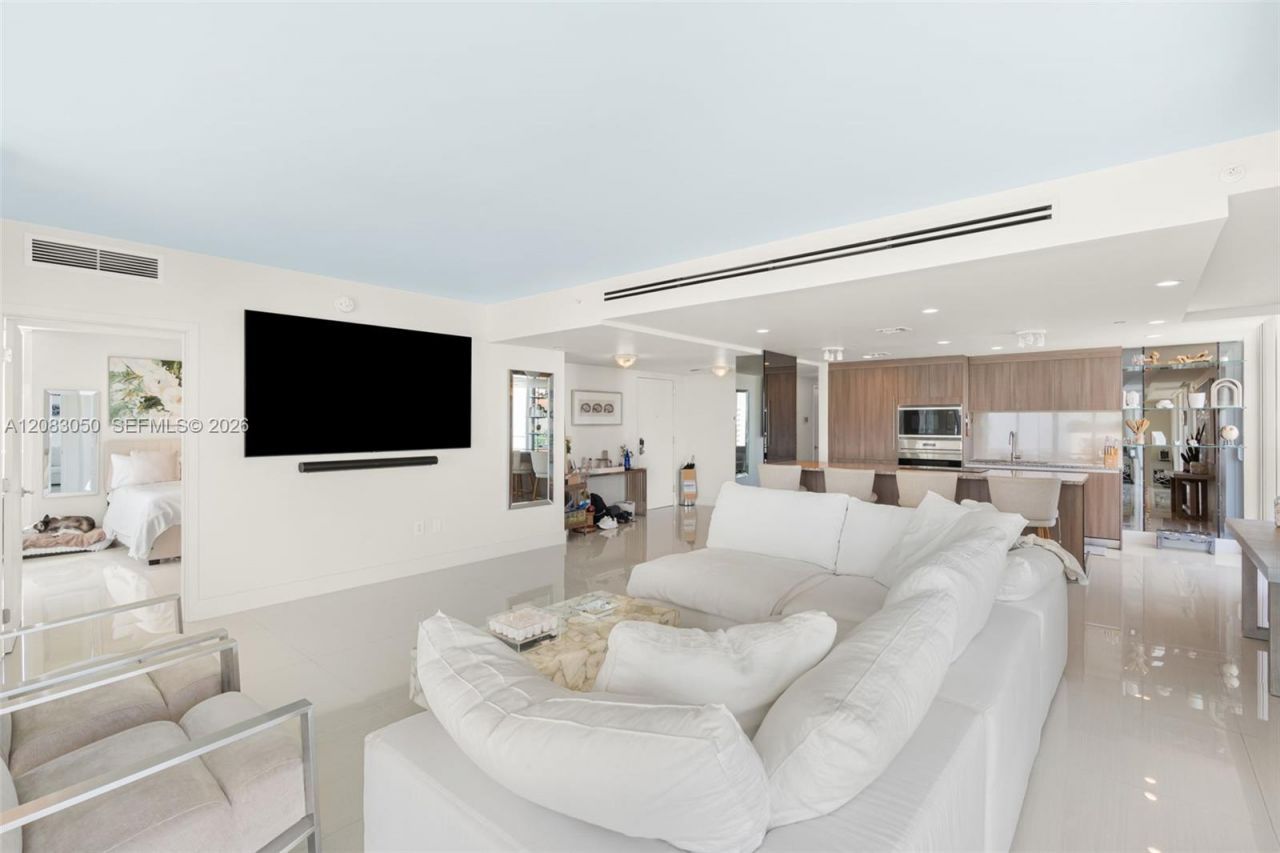 1170 101st St, Unit 601, Bay Harbor Islands, FL 33154 Photo