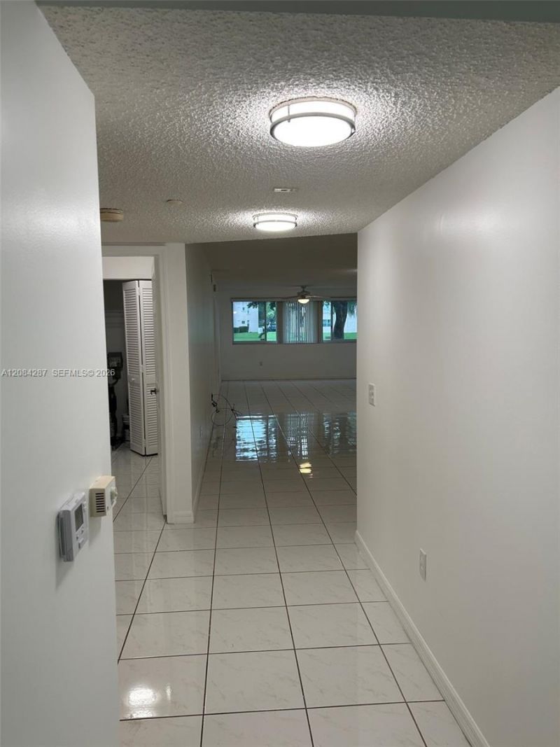 2541 N Nob Hill Rd, Unit 109, Sunrise, FL 33322 Photo