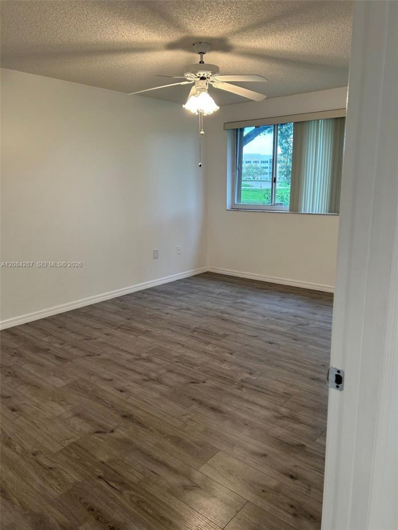 2541 N Nob Hill Rd, Unit 109, Sunrise, FL 33322 Photo