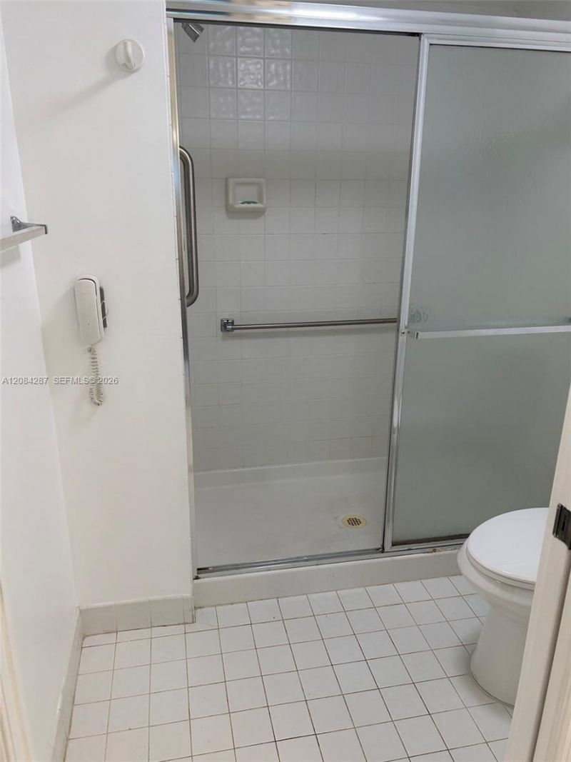 2541 N Nob Hill Rd, Unit 109, Sunrise, FL 33322 Photo