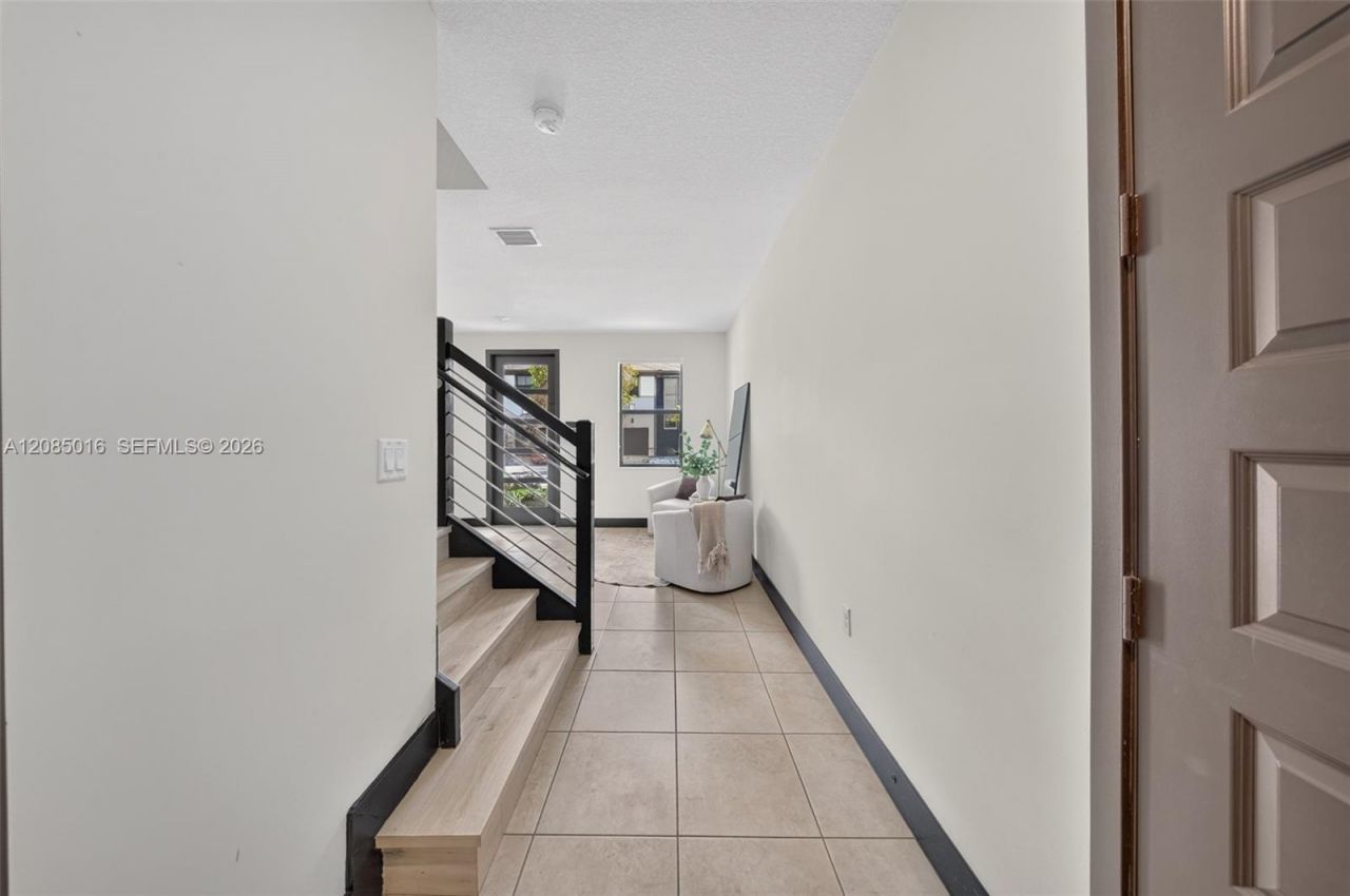 15490 NW 91st Ct , Miami Lakes, FL 33018 Photo